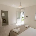 Dimora Santa Sofia Con Dependace E Giardino بيت للعطل ديسون