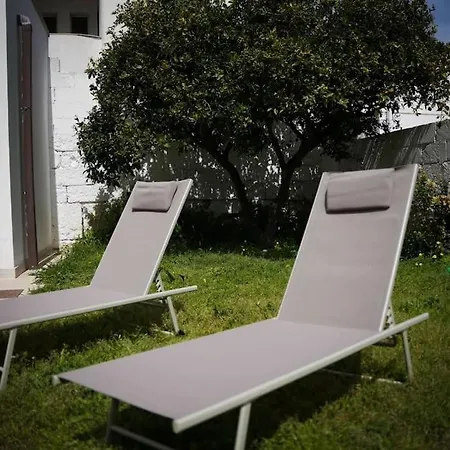 Ferienhaus Dimora Santa Sofia Con Dependace E Giardino
