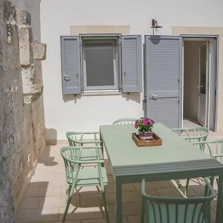 Dimora Santa Sofia Con Dependace E Giardino Ferienhaus Diso