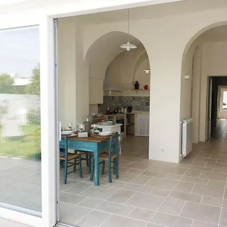 Dimora Santa Sofia Con Dependace E Giardino * דיסו