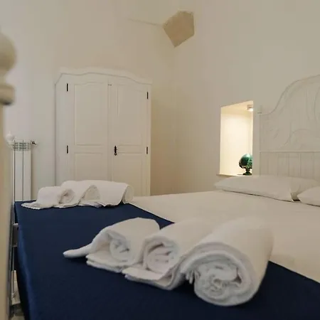 Dimora Santa Sofia Con Dependace E Giardino דיסו