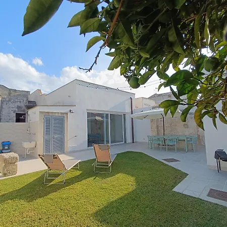 בית נופש Dimora Santa Sofia Con Dependace E Giardino