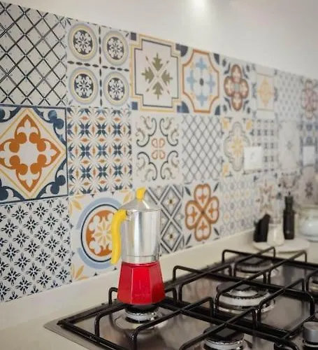 Tatil Evi Dimora Santa Sofia Con Dependace E Giardino