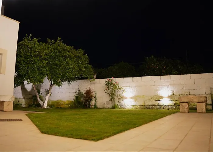 別荘 Dimora Santa Sofia Con Dependace E Giardino ディーゾ